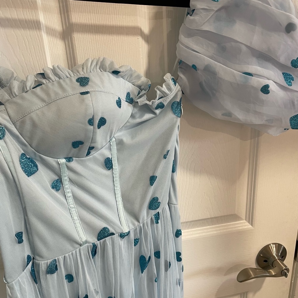NWT - Asos Curve Lace and Beads Blue Heart Tulle Dress - Size UK 26 (US 22) - Picture 10 of 11